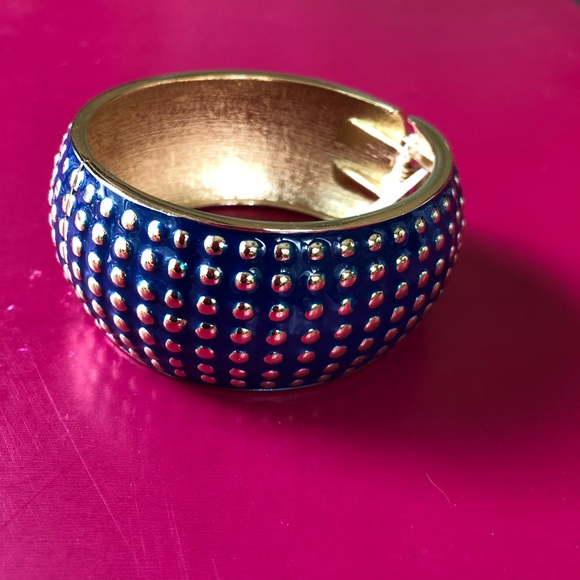💙 Blue Enameled Hinged Bangle with Golden Dots 💙 - Picture 3 of 7